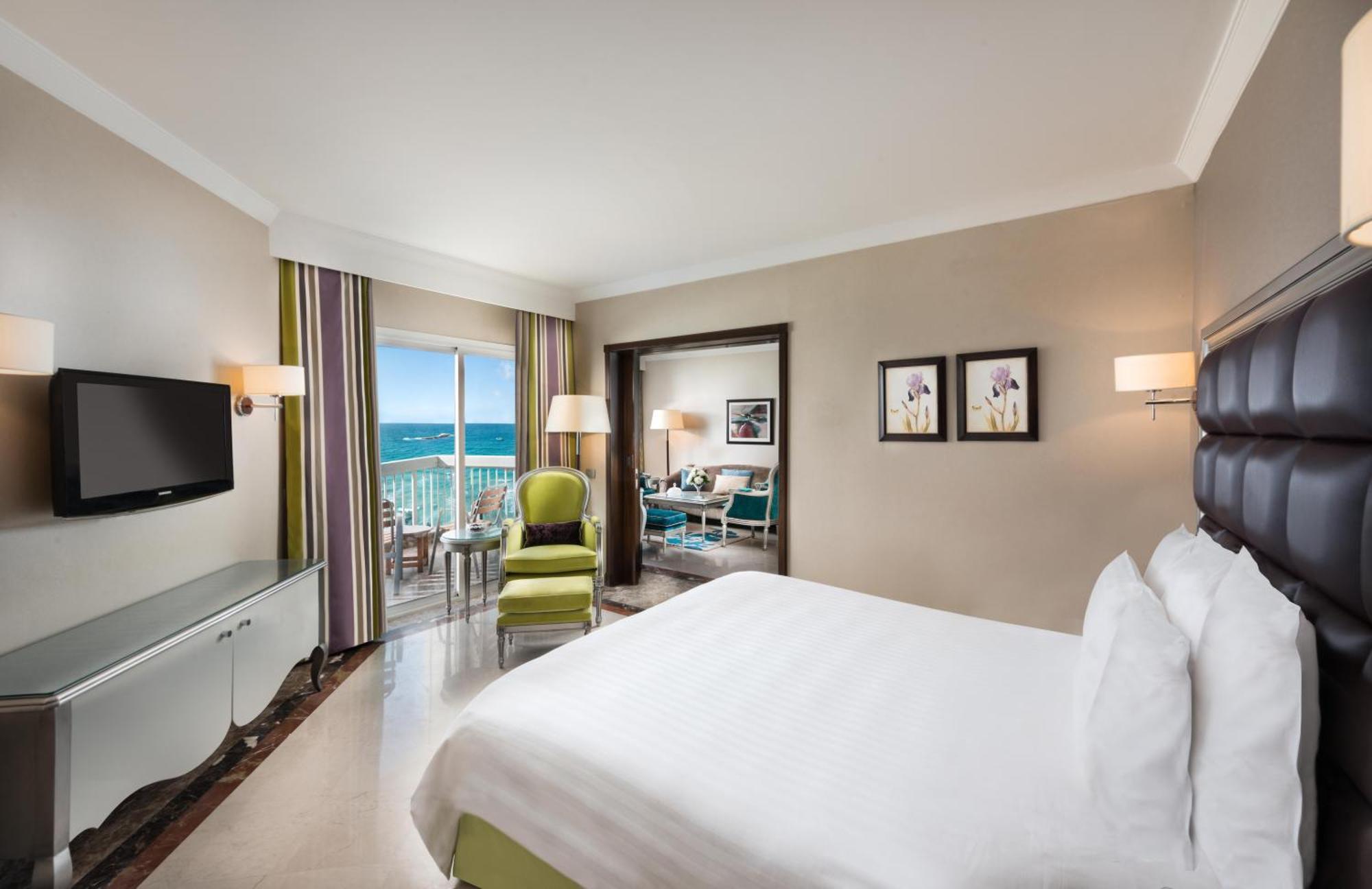 Hilton Alexandria Corniche Hotel Extérieur photo